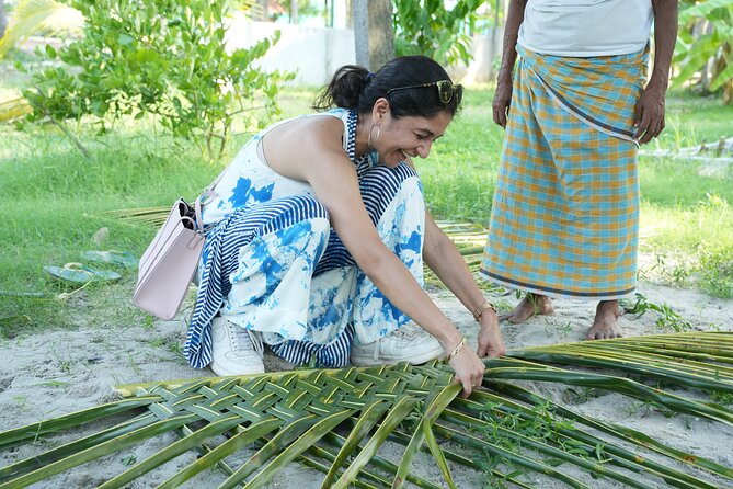 4 Hours Private Village Life Experience in Kochi with Pickup - Stop with views: Kumbalangi View Point