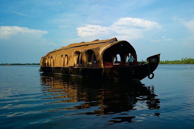 5 Days Luxury Kerala Tour with Houseboat Experience - Key highlights worth knowing before you go