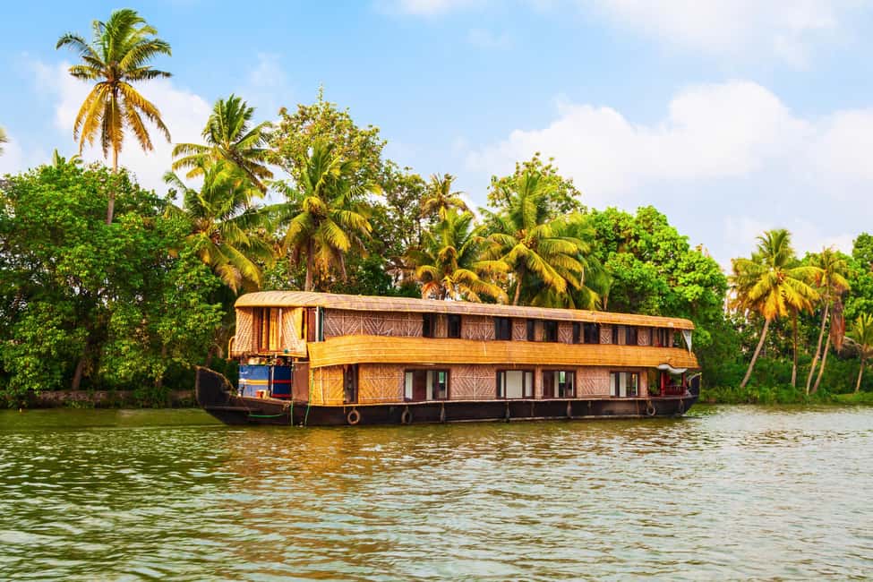 Alleppey / Alappuzha Houseboat Day Cruise with Lunch: Cochin - Quick hits before you go