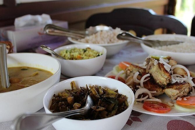 Backwaters Houseboat Cruise in Aleppey with Lunch from Cochin - Private Tour - Who This Private Backwaters Cruise Fits Best
