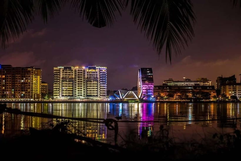 Explore Kochi in Nightlights: Guided Tour by Foot - Who Should Book This Walk (and Who Might Skip It)