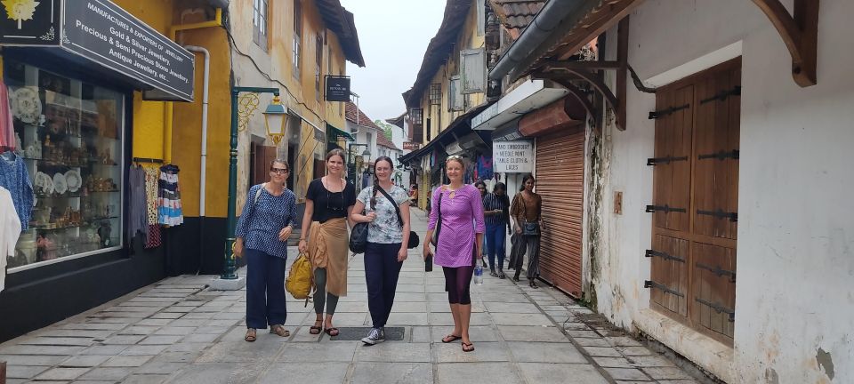 Fort Kochi Heritage Day Cycling Tour - Bikes, Guides, and Small-Group Sizes: Comfort and Communication
