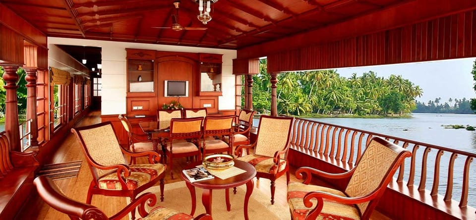 From Cochin: Day Tour of Alleppey houseboat with Lunch - Private Group Day Tour: Who This Fits Best (and Who Might Skip It)