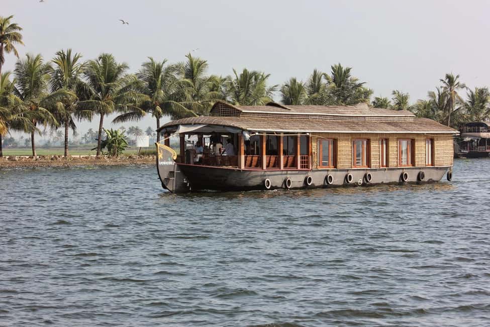From Cochin: Fort Kochi Day Tour with Dutch Palace - Chinese fishing nets: your sunrise photo stop