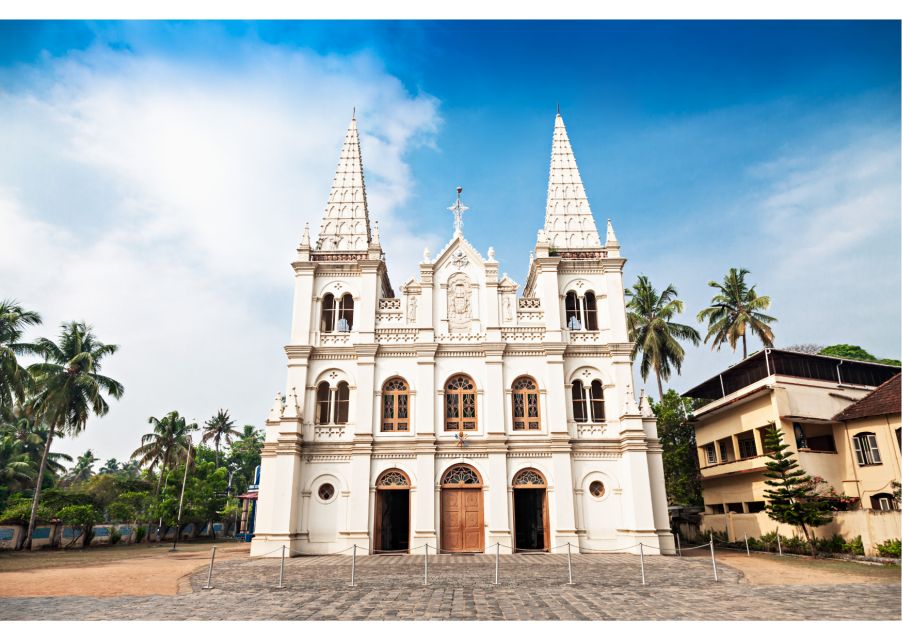 Heritage & Cultural Walk of Kochi (2 Hours Guided Tour) - Fort Kochi is a mix-and-match city (and this walk gets it)