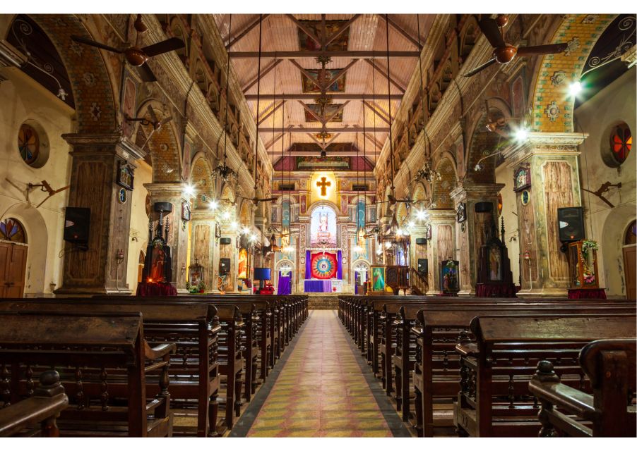 Heritage & Cultural Walk of Kochi (2 Hours Guided Tour) - St. Francis CSI Church: your hour to slow down and actually look