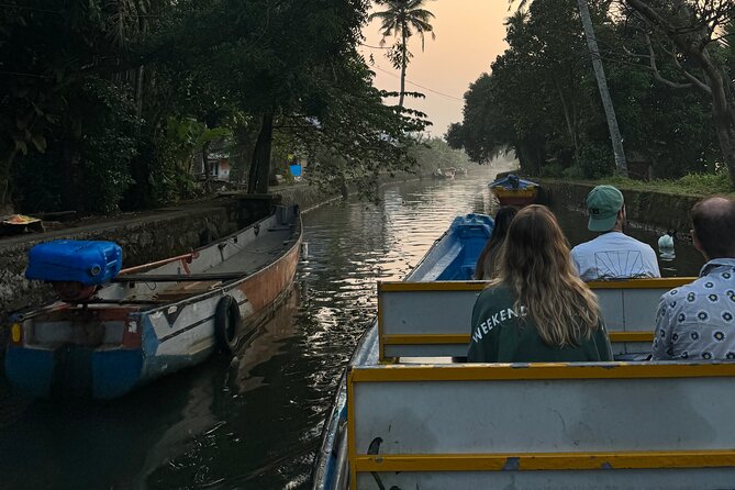 Kalappura Houseboats Combination Backwater Tour - Small group energy: why the up-to-8 limit helps