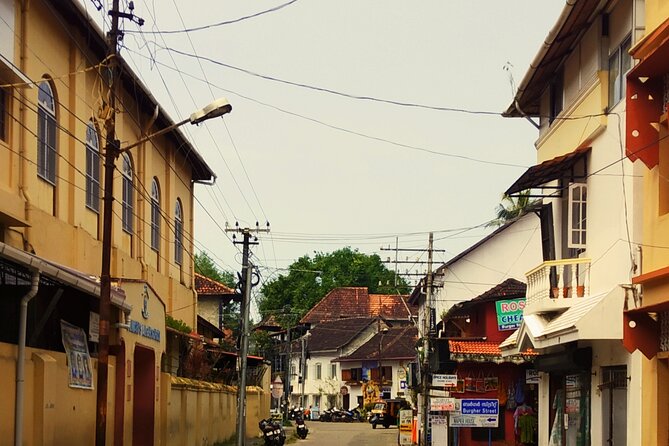Private Tour : Glimpse of Kochi - Stop 3: Chinese fishing nets—close-up views with quick context