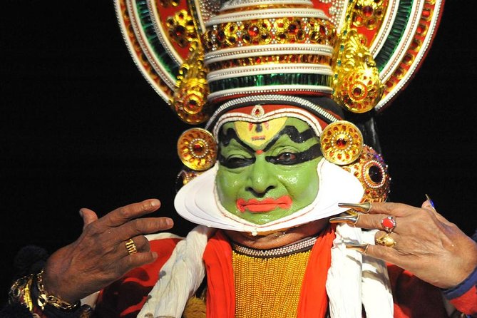 Skip the Line: Kerala Cultural Show Ticket - Understanding Kathakali fast: the emotion-first language