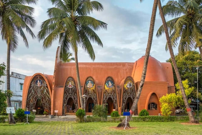 Stories of Jew Town: Guided Heritage Walk in Kochi - Start at T D High School in Mattancherry, then St. George Church