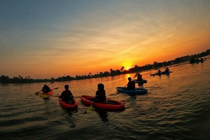 Sunset Kayaking in Hidden Alleppey Backwater Routes - Key highlights before you paddle