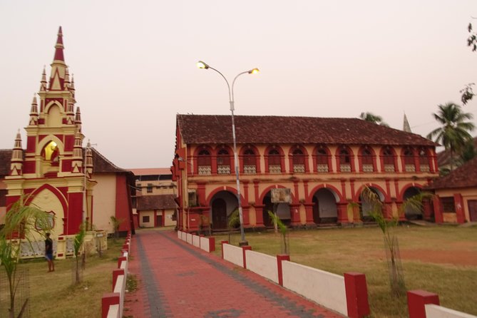 Walking Tour Of Fortkochi & Local Lunch - Meeting at Santa Cruz Cathedral Basilica and finding your guide